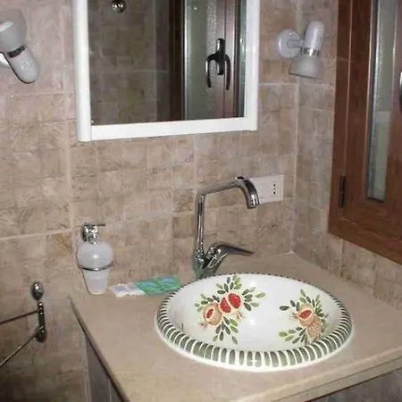 Punta Milocca Sleeps 2 Wifi T764356