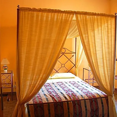 Punta Milocca Sleeps 2 Wifi T764356 Apartament *