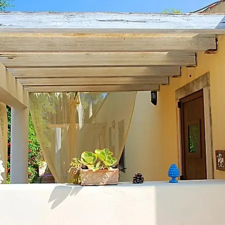 Punta Milocca Sleeps 2 Wifi T764356 Apartament *