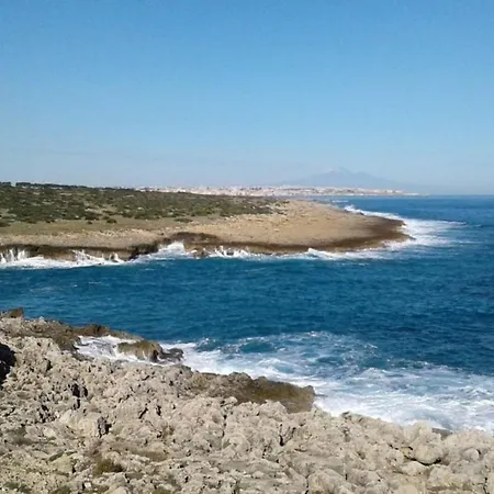 Punta Milocca Sleeps 2 Wifi T764356 *