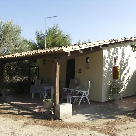 Punta Milocca Sleeps 2 Wifi T764356 Apartament Terrauzza