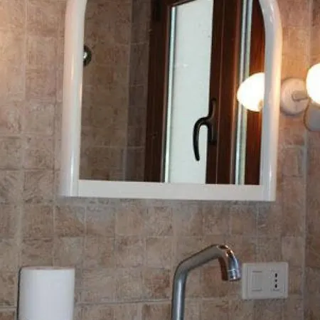 Punta Milocca Sleeps 2 Wifi T764356 *